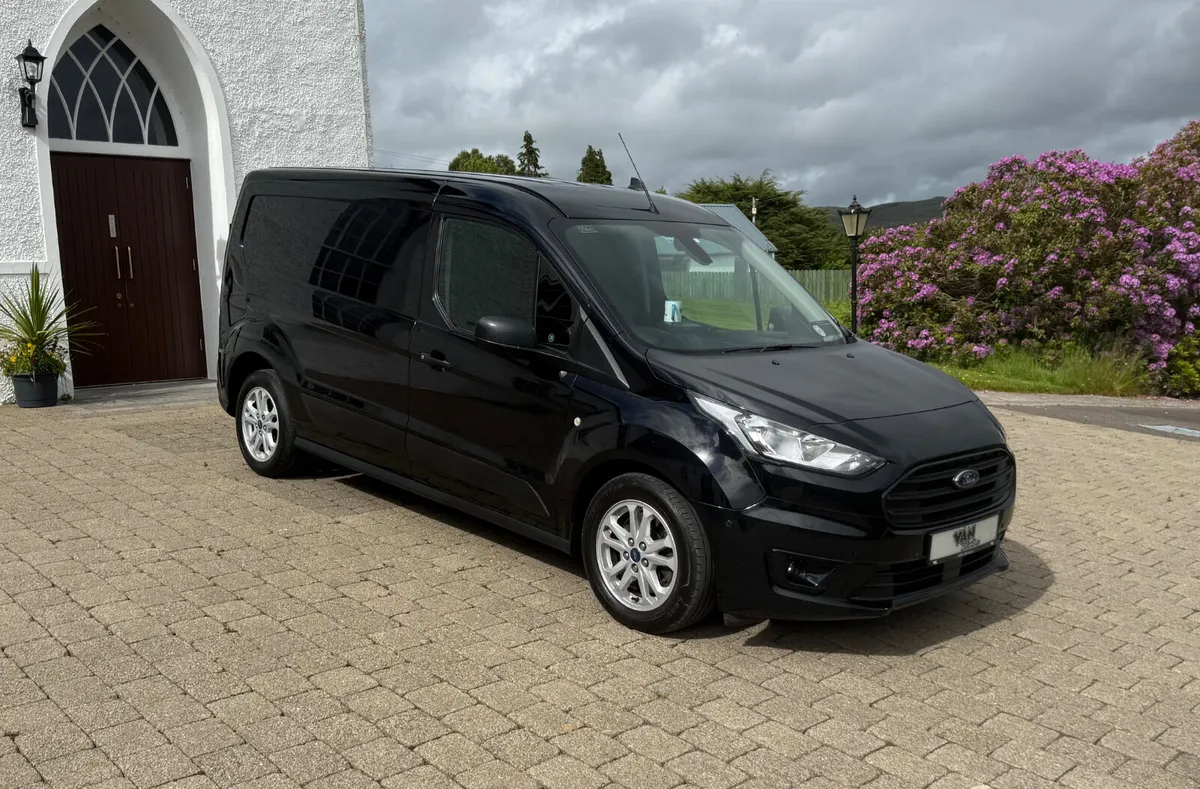 2022 Ford Transit Connect Limited LWB 120bhp - Image 1