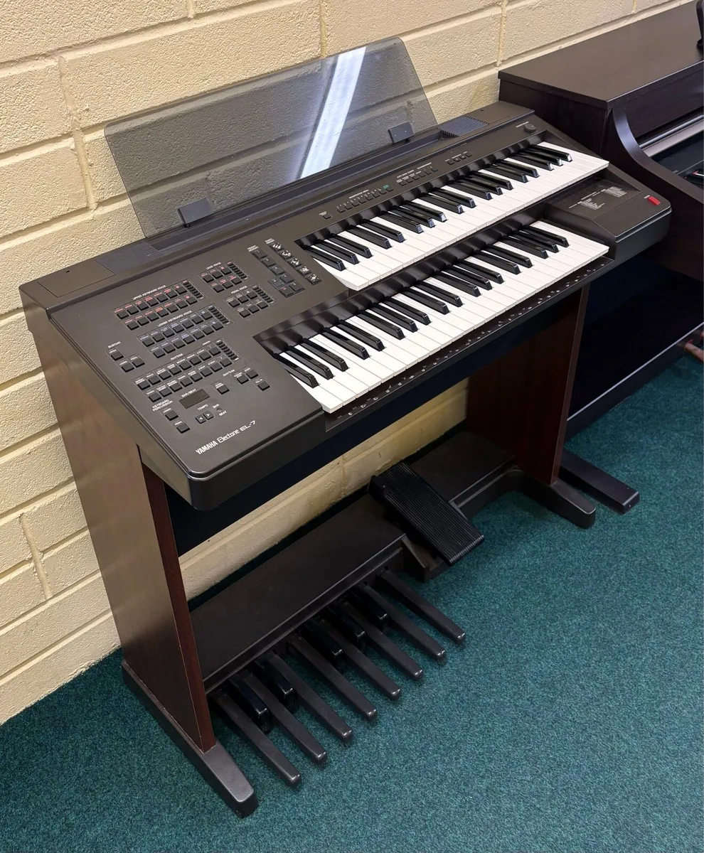 Electronic Organ - Image 2