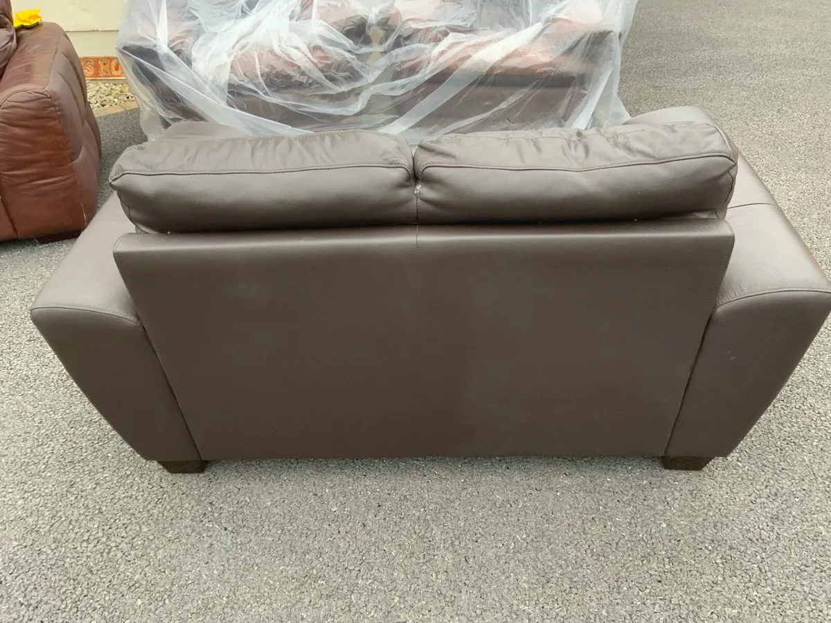 Leather suite singles 250euro the LOT (make offer - Image 3