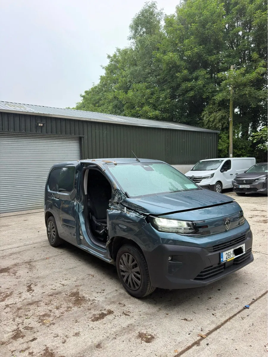 2026 Peugeot Partner - Image 3