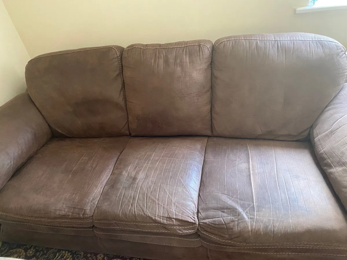 Free sofa 3+2 seater Free - Image 2