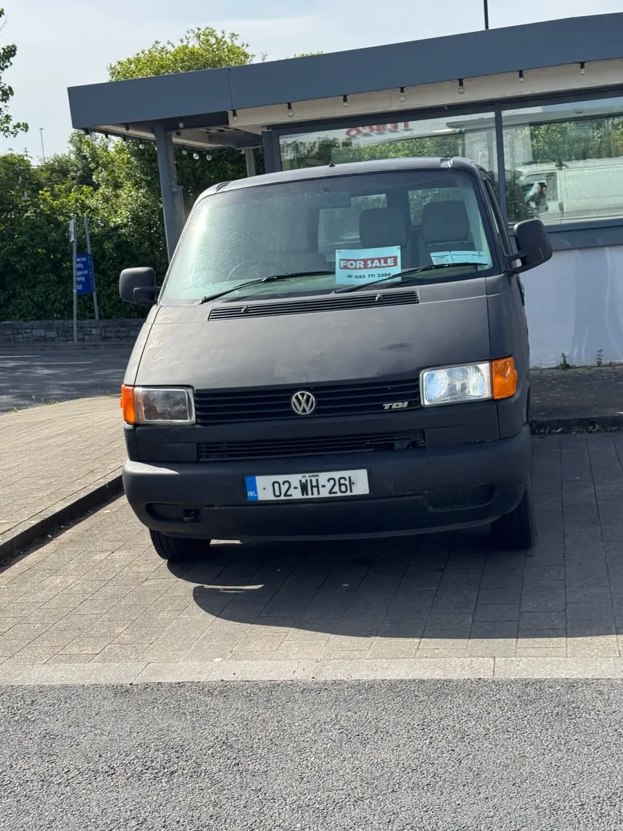 Volkswagen Transporter 2002 - Image 2