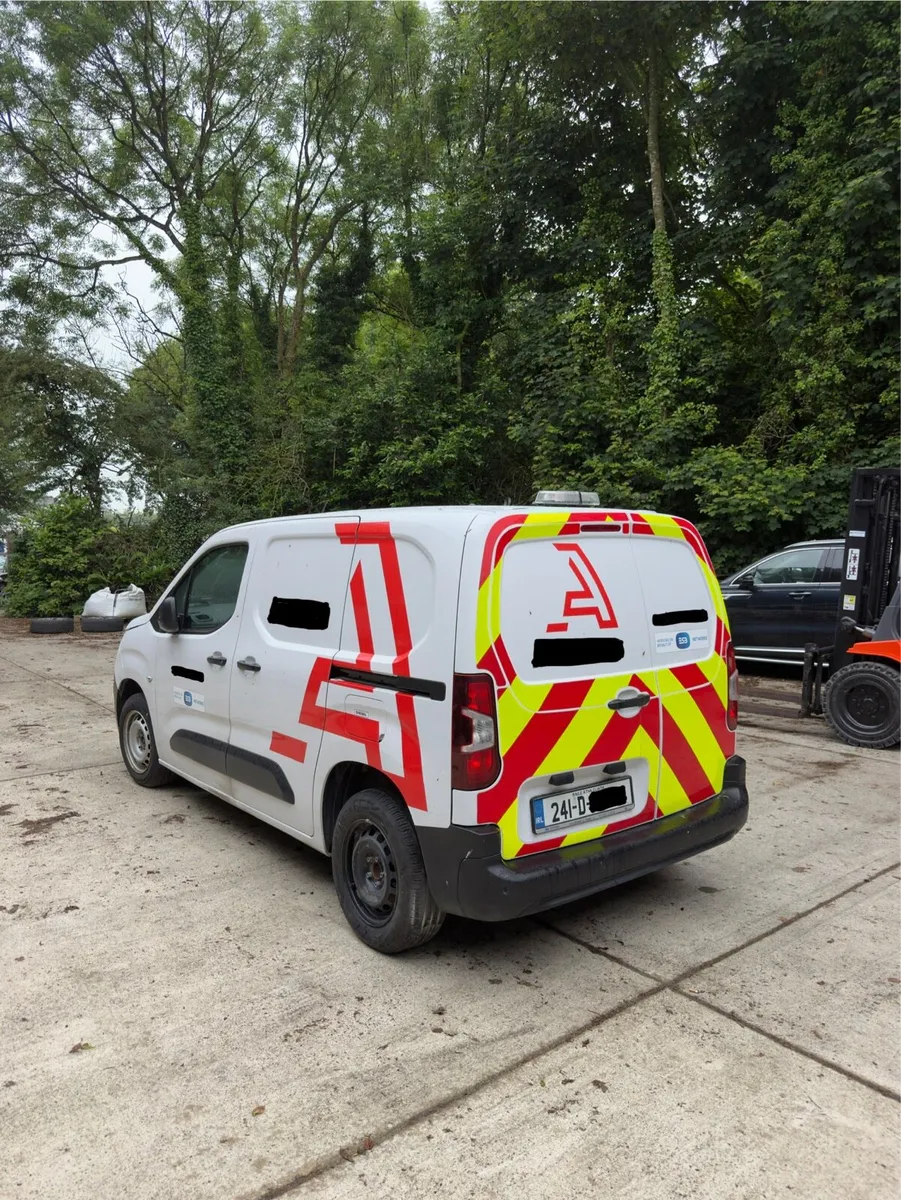 2024 Fiat Doblo - Image 4