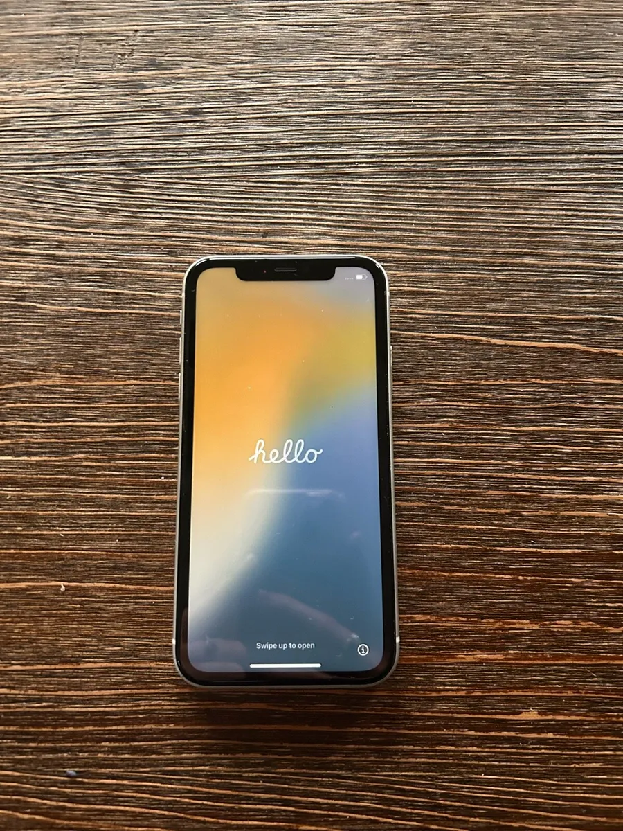 iPhone 11 white - Image 2