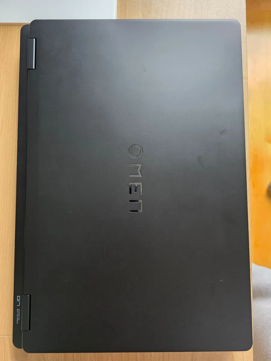 HP OMEN 17 RTX 4050 Ryzen 5 8645HS 16GB DDR5 - Image 3