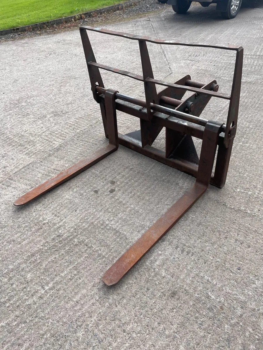 Scott floating forks 13 ton - Image 3