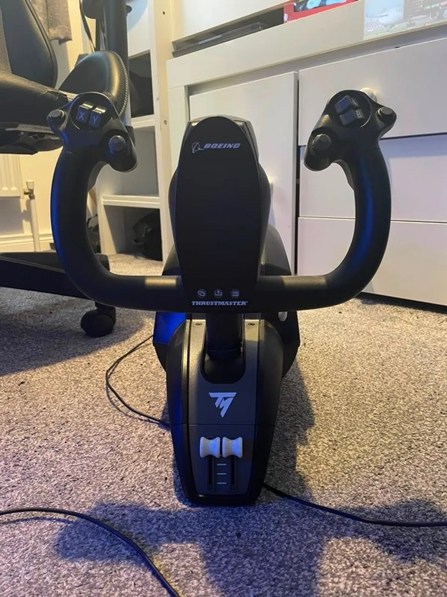 Thrustmaster TCA yoke Boeing - Image 1