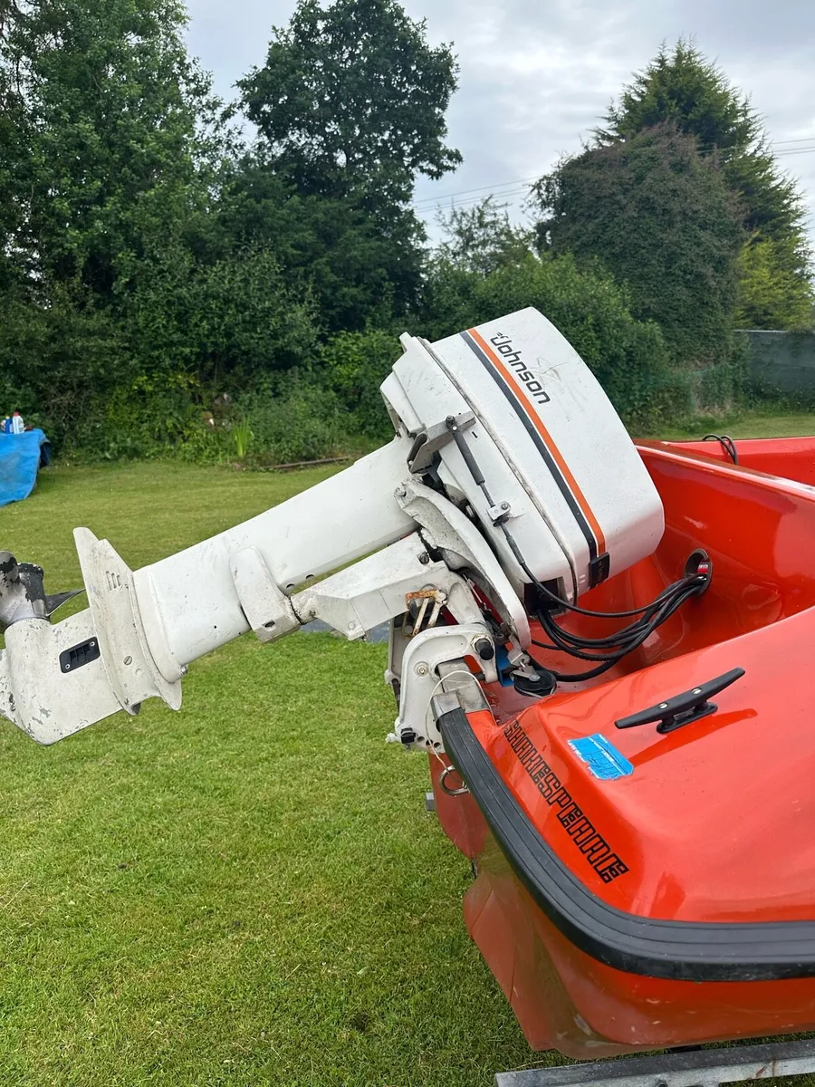 Shakespeare Speed Boat 14ft – Johnson 35hp - Image 2
