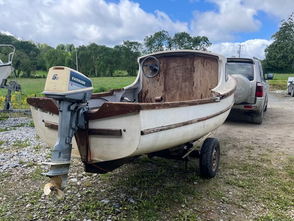 16ft Boat with 6hp Evinrude Outboard - Image 3