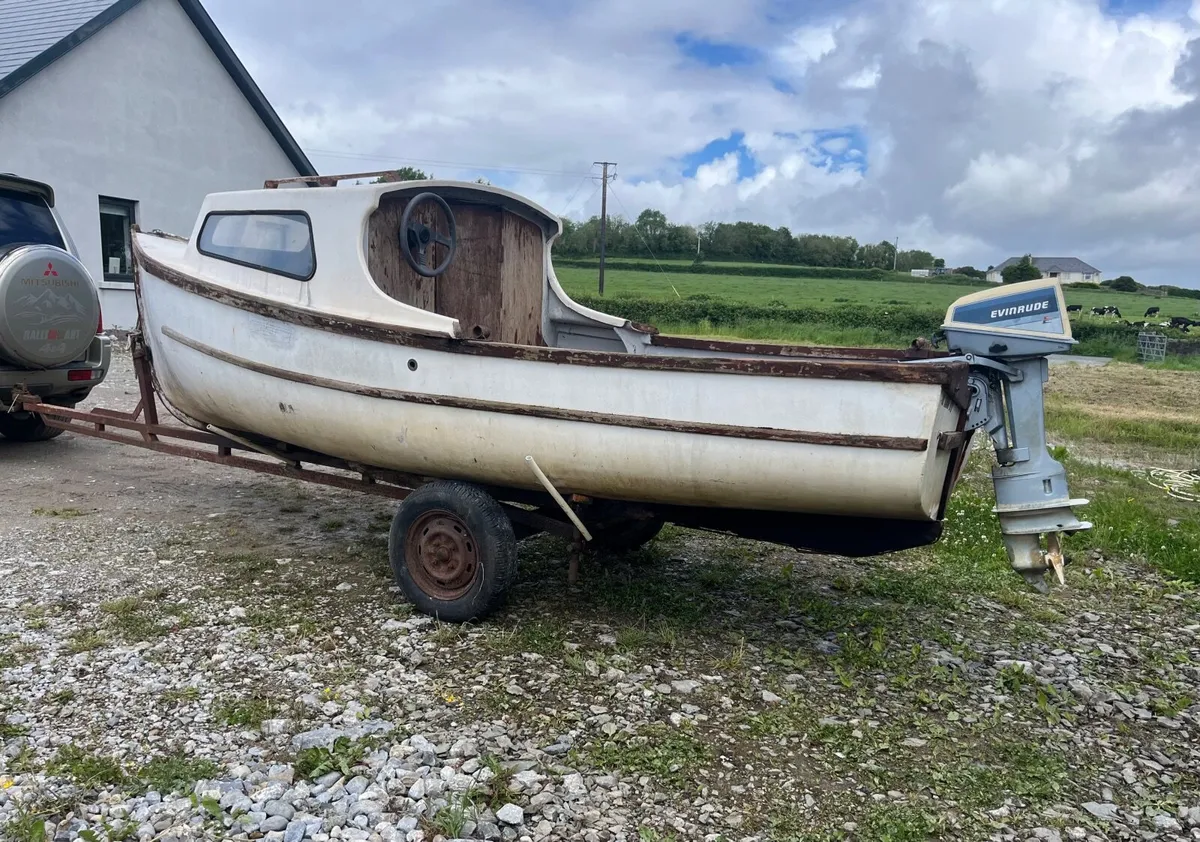 16ft Boat with 6hp Evinrude Outboard - Image 4