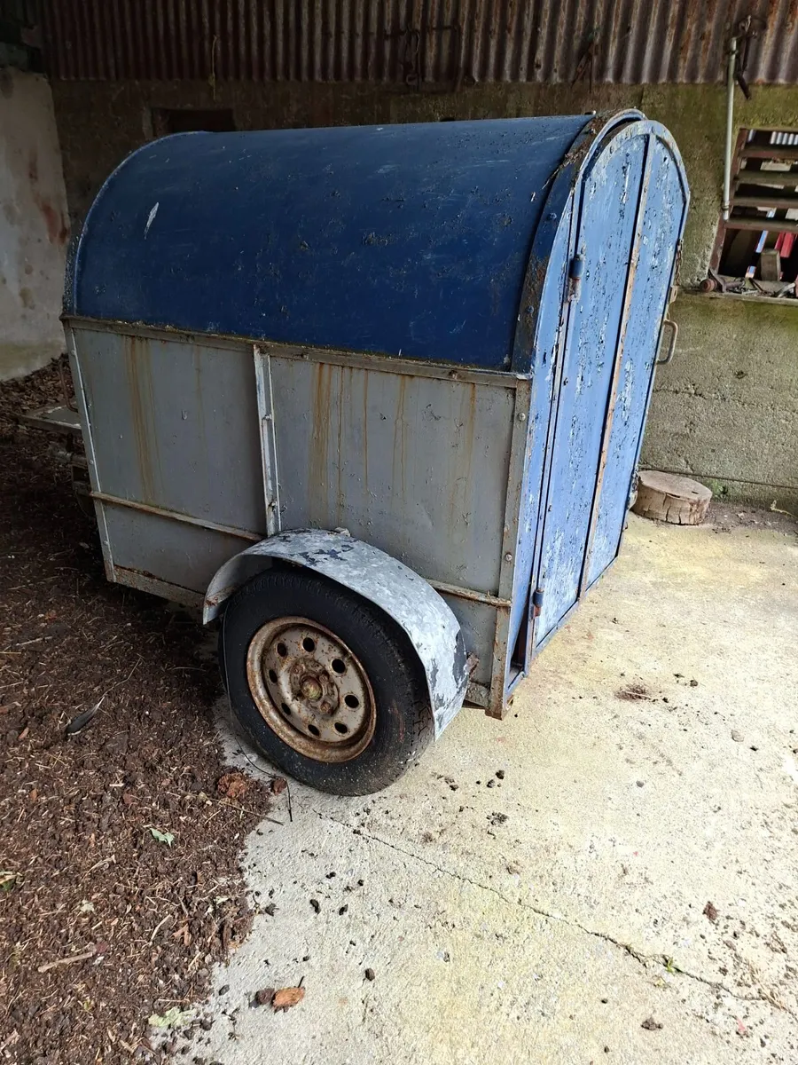 Trailers - Image 4