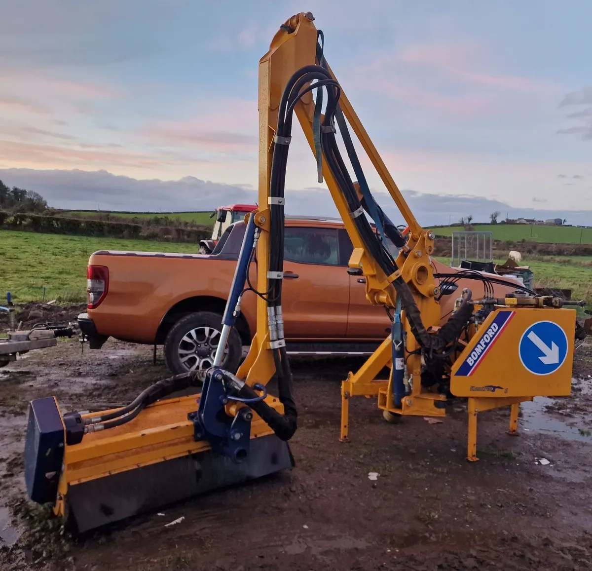 Bomford Kestrel Pro trim tractor hedgecutter