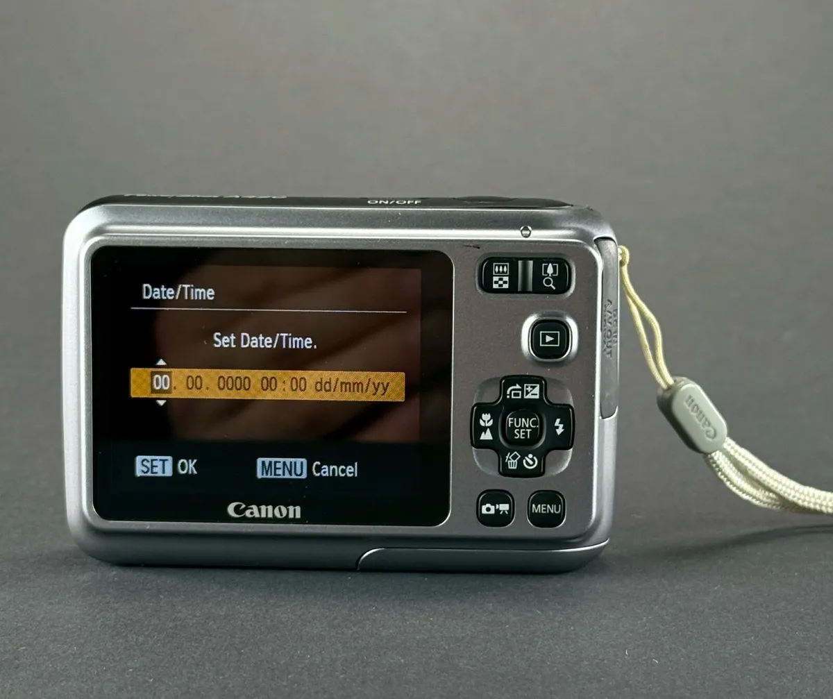 Canon PowerShot A490 - Image 3