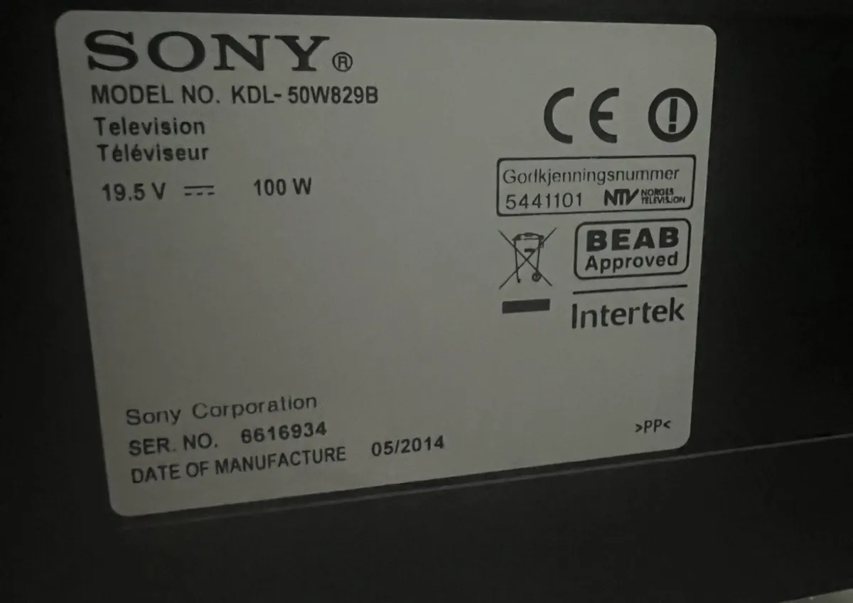 Sony Bravia 50” LED 3D tv - Image 3