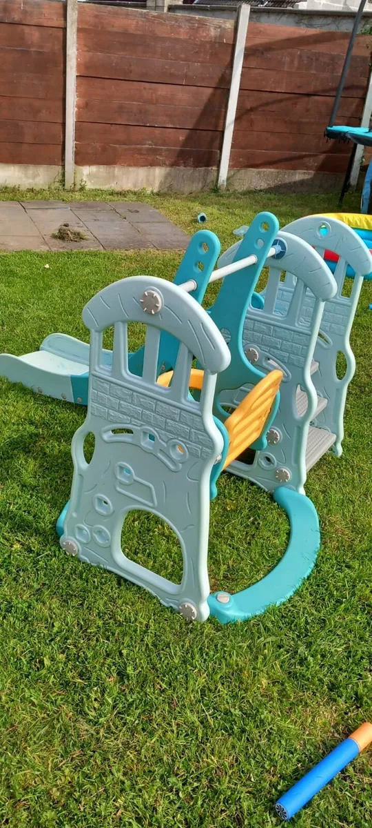 Slide and swing set - Image 2