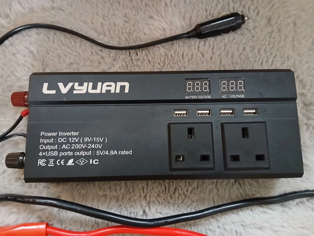 1200 watt Power Inverter 12v to 220v - Image 1