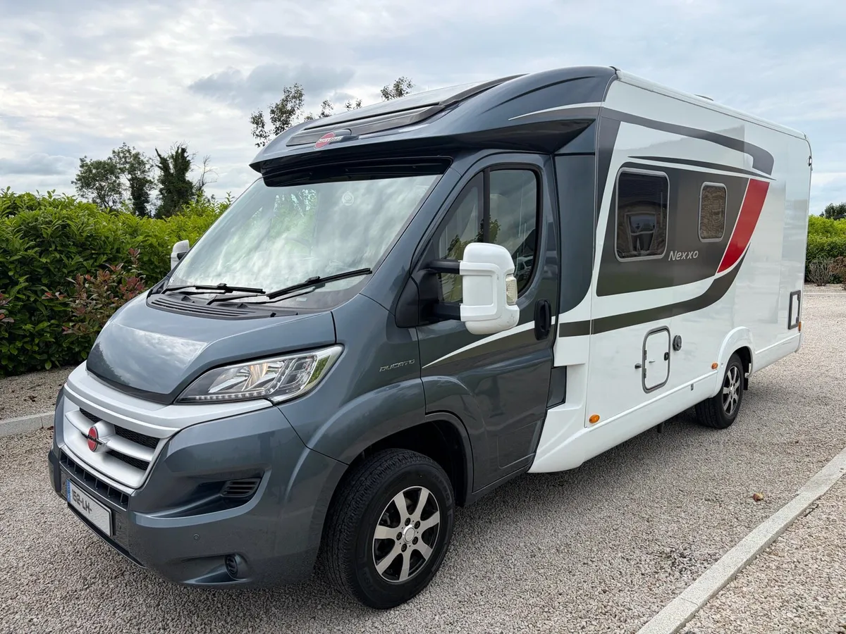 BURSTNER NEXXO 2.3 T660 SOVEREIGN 4x BERTH 4x BELT - Image 3