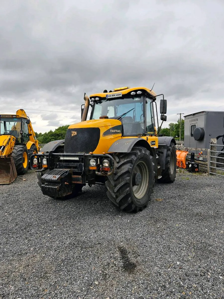 jcb fastrac 3220 - Image 1