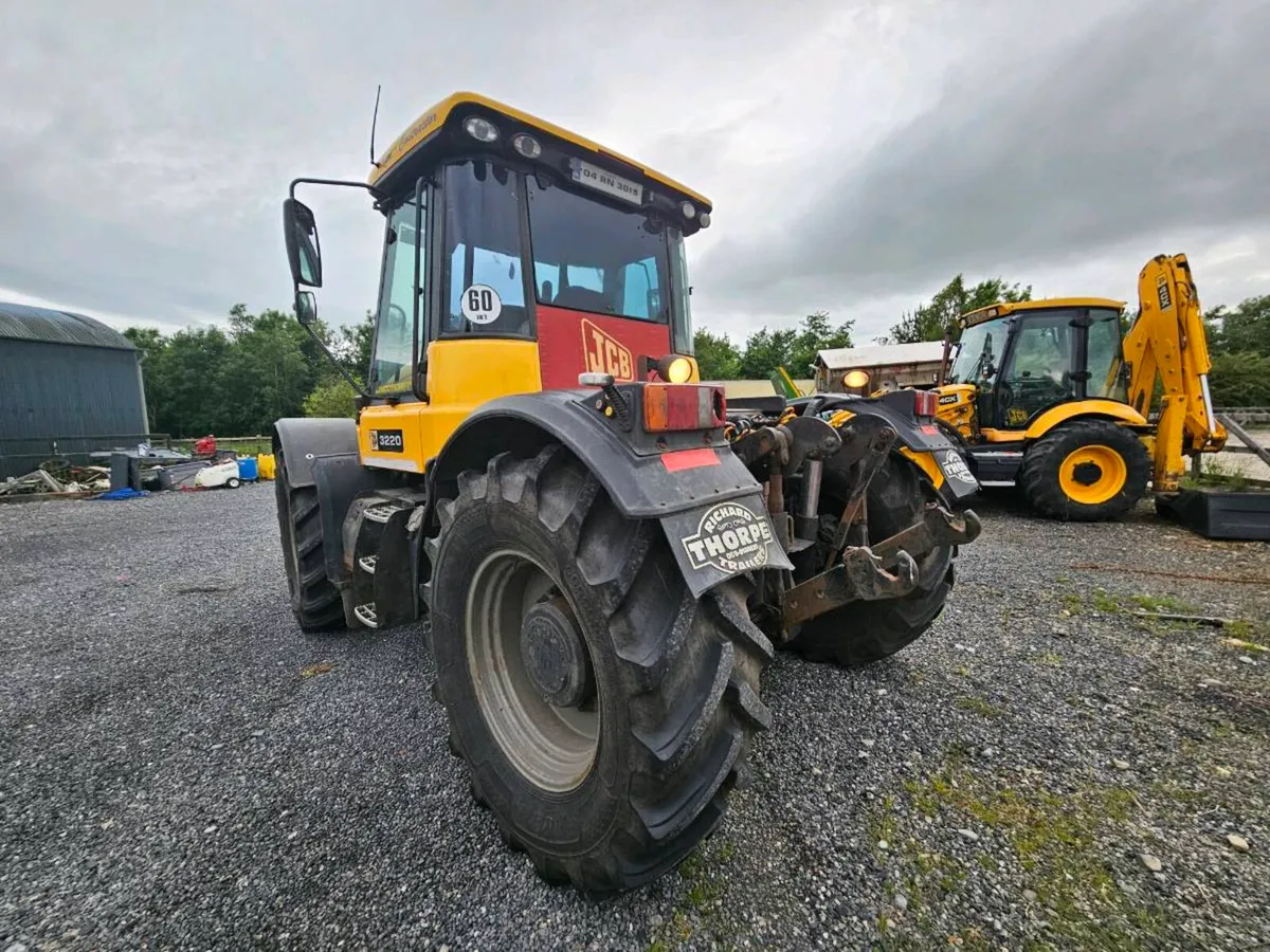 jcb fastrac 3220 - Image 4
