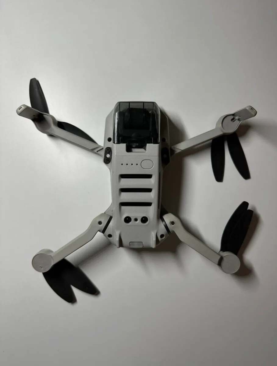Dji mini 2  Fly more combo - Image 3