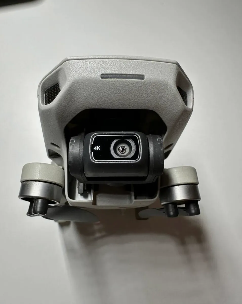 Dji mini 2  Fly more combo - Image 4