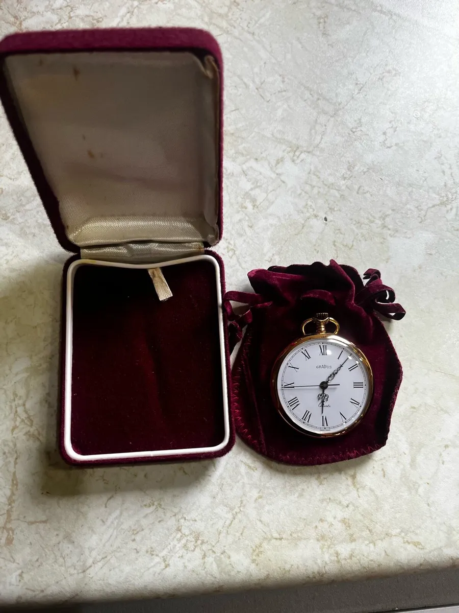 Gradius quartz Pocket Watch - Image 1