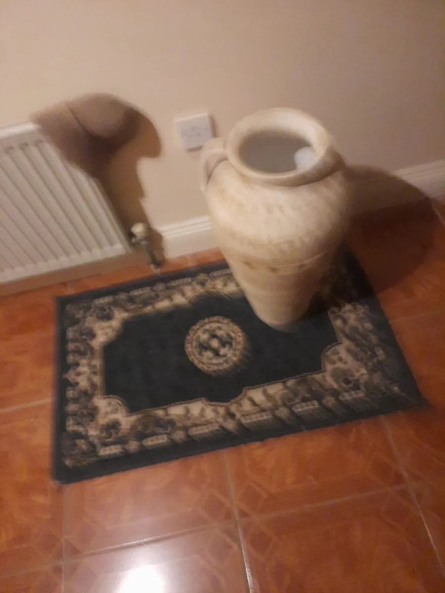 Large jug - Image 2