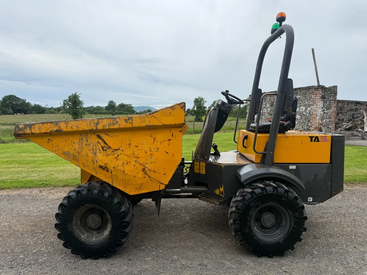 2014 Terex 3 Ton Dumper - Image 3