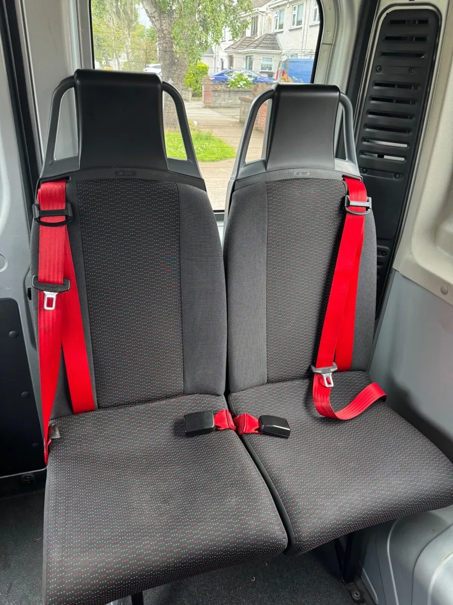 Minibus seats - Image 2