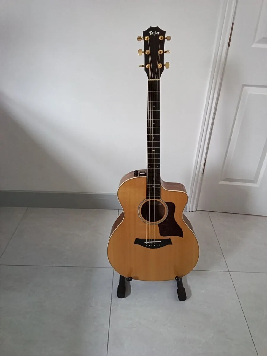 Guitar - Image 1