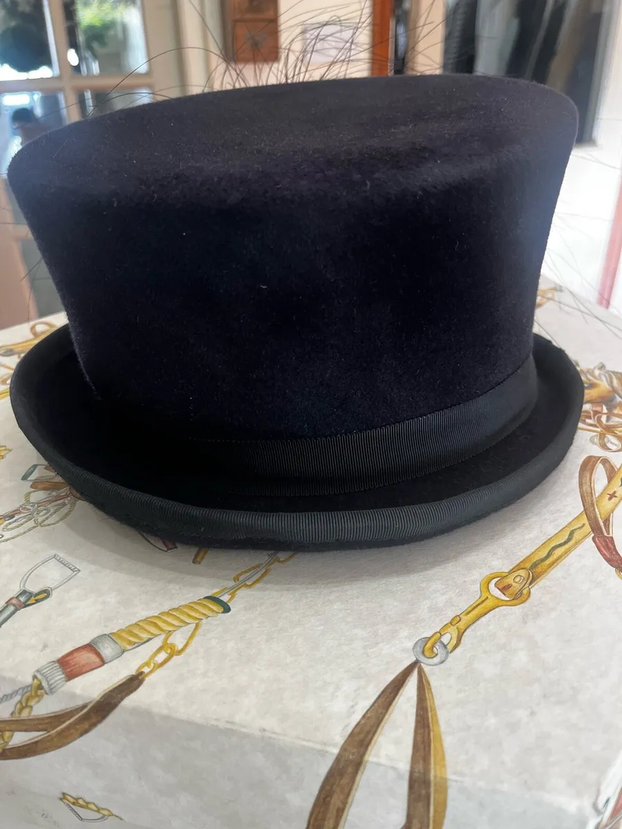 Equstian style Hat - Image 3