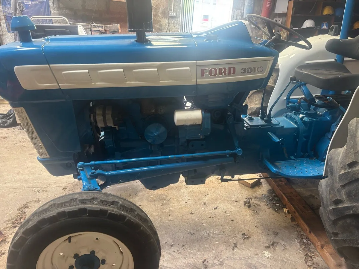 Ford 3000 - Image 4