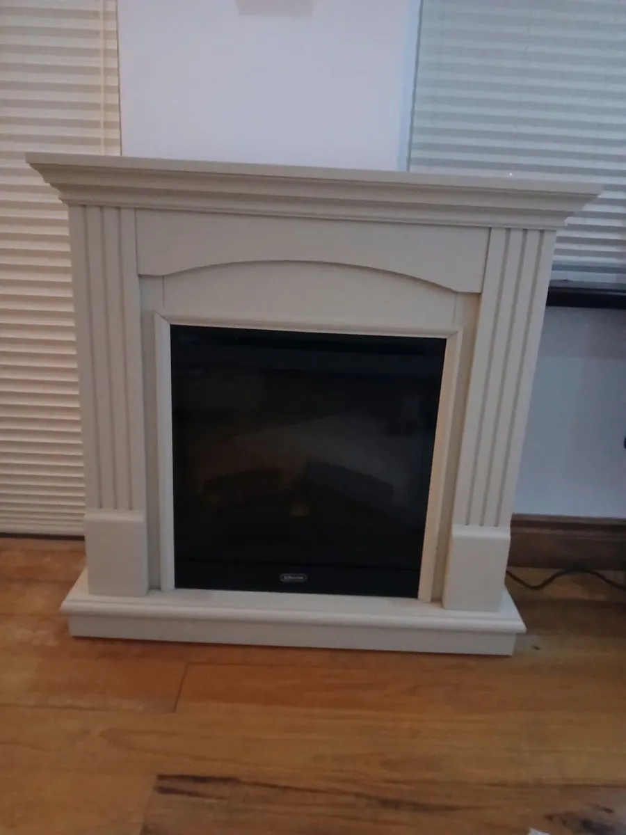 Dimplex freestanding electric fireplace - Image 2