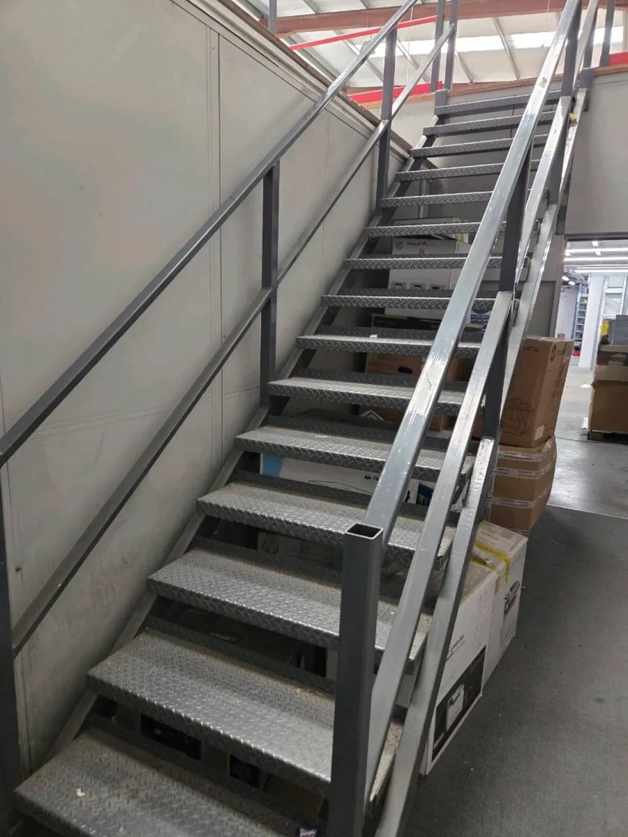 Industrial Mezzanine Floor - Image 2