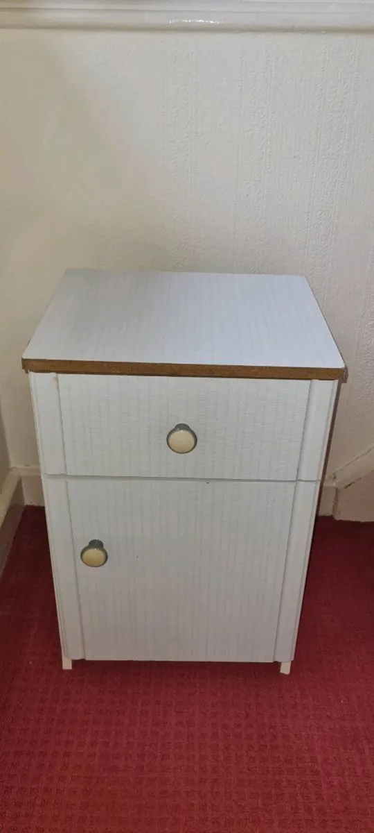 Household furniture - Image 4
