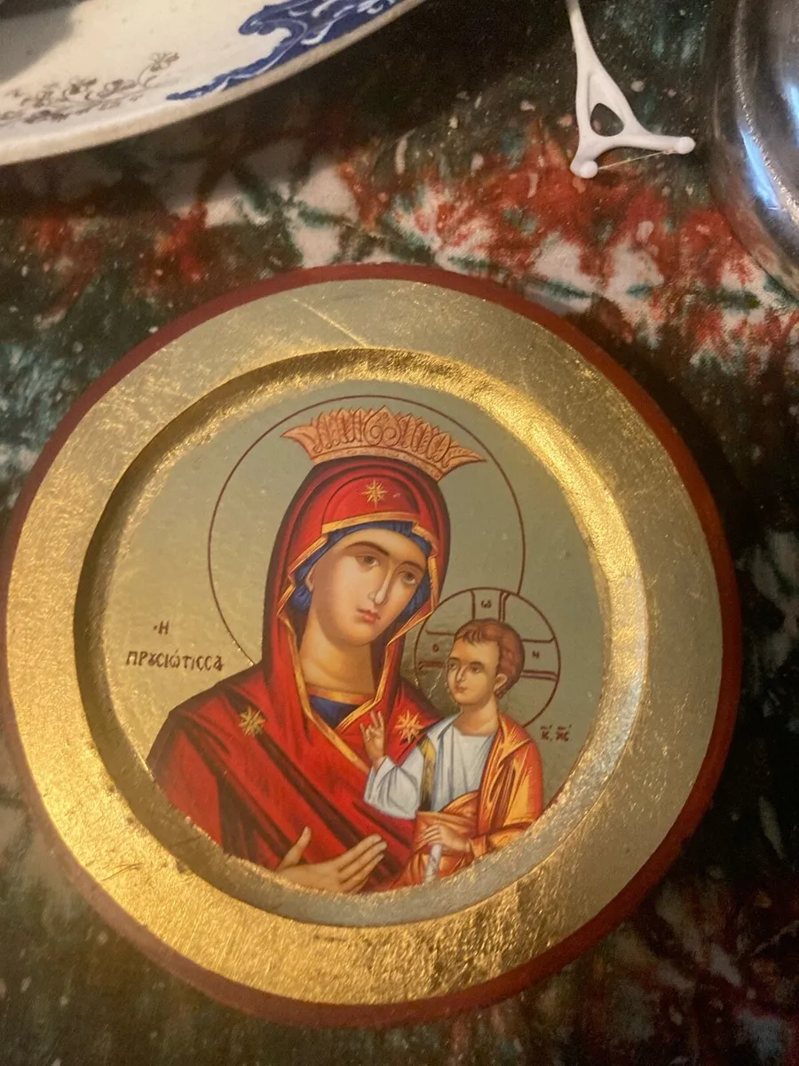 Icons holy free postage - Image 2