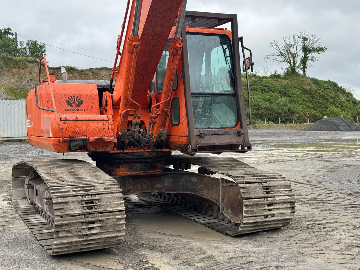 DAEWOO 220 LC-V - Image 1