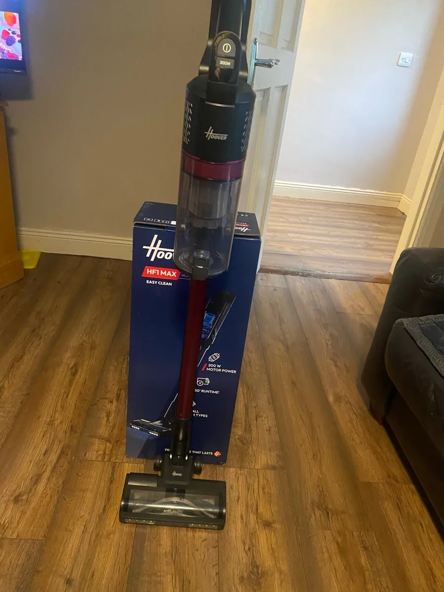 Hoover HF1 Max cordless vacuum - Image 1