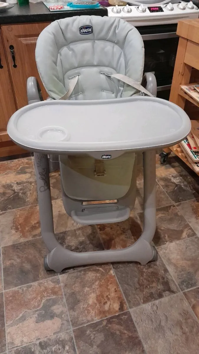Highchair - Image 1