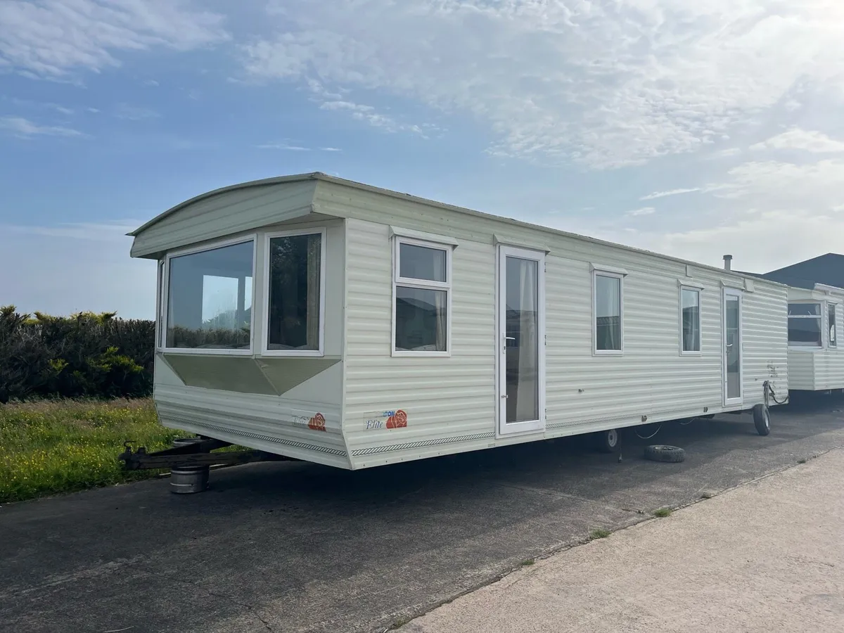 Pemperton 2BRs mobile home - Image 1