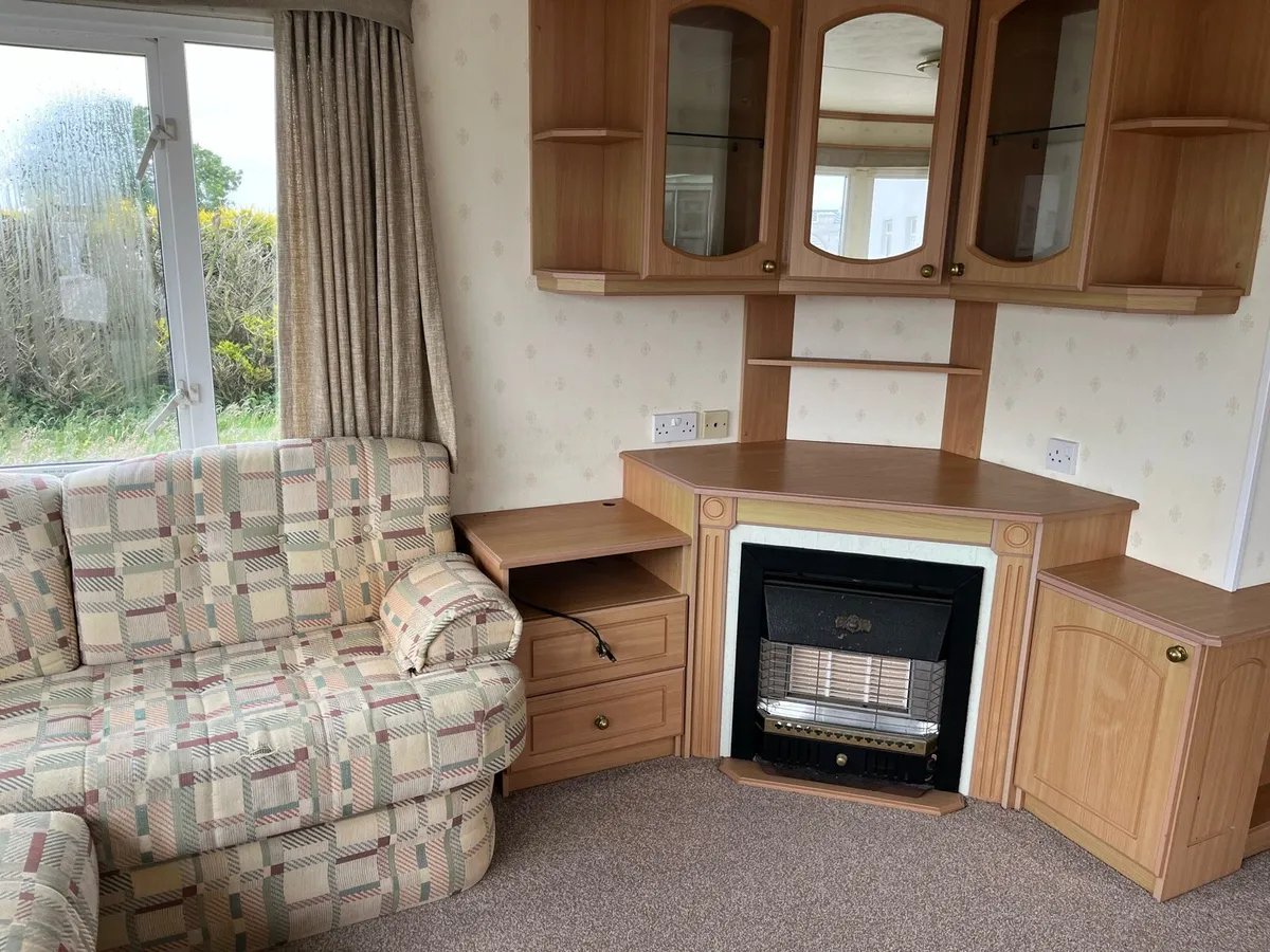 Pemperton 2BRs mobile home - Image 4