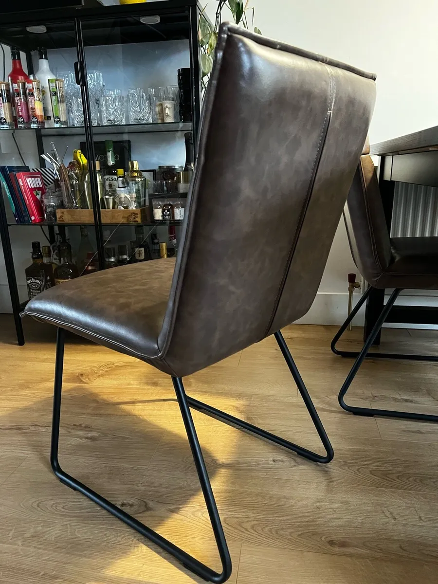 4 dining chairs - Image 3
