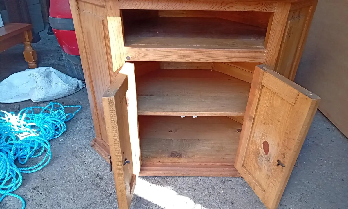 Solid Mexican Pine TV Unit - Image 4
