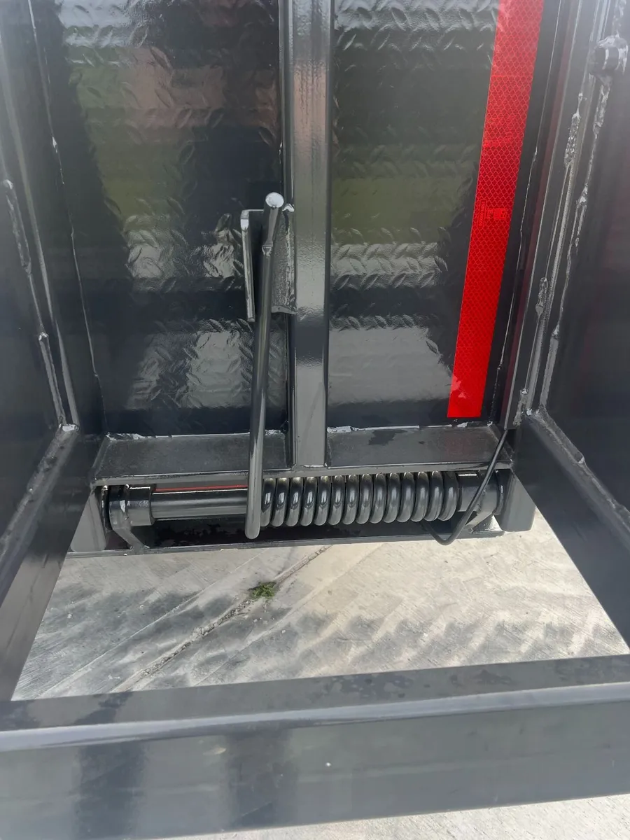 McKee 19T Lowloader - Image 4