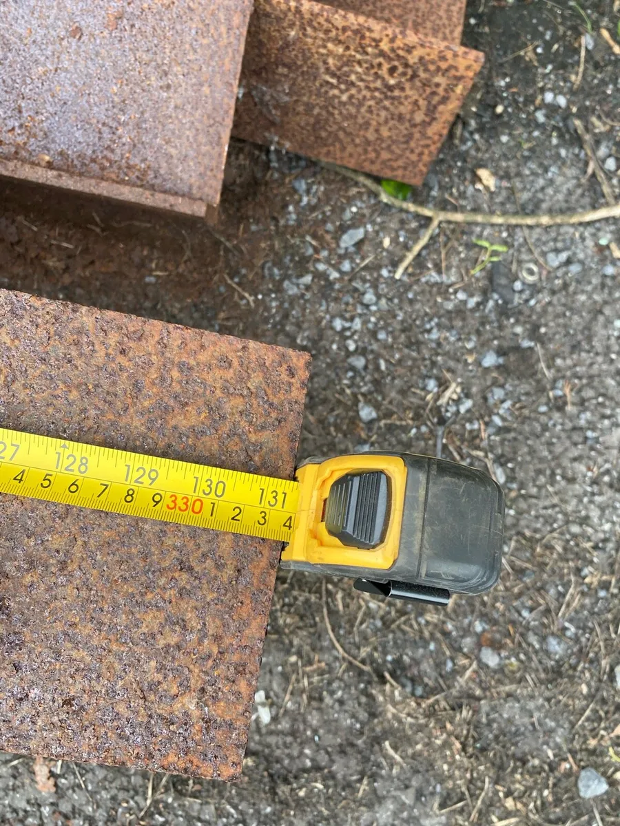 Gate posts steel beams - Image 2