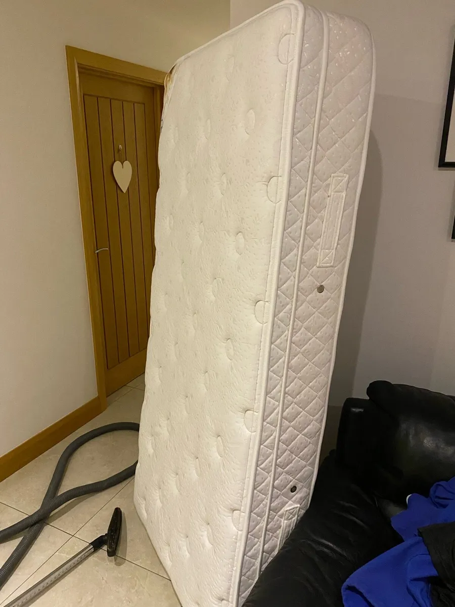 Mattress - Image 2
