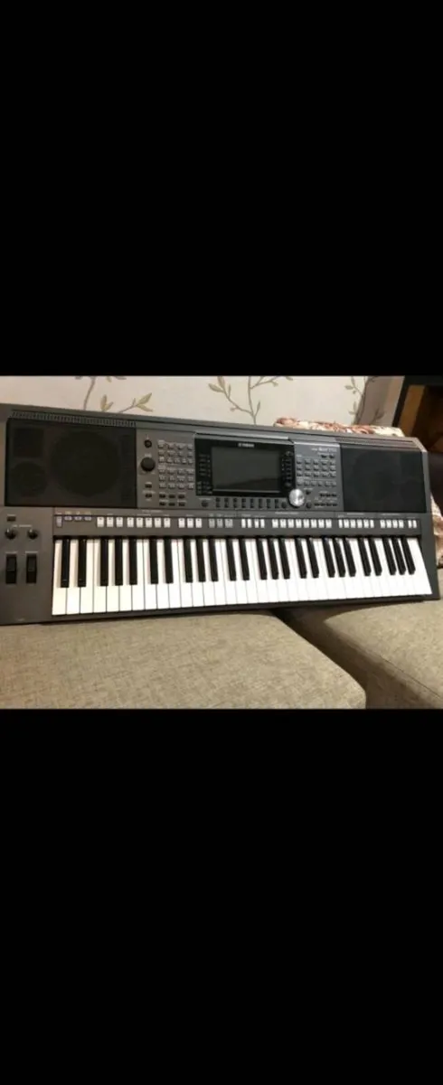 Yamaha psr-s970 - Image 3