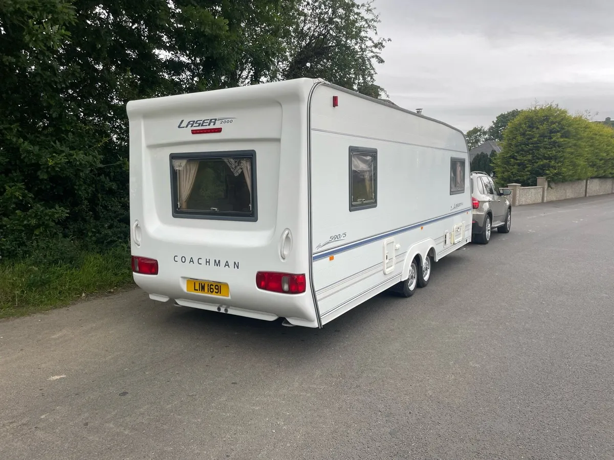 5 berth caravan - Image 4