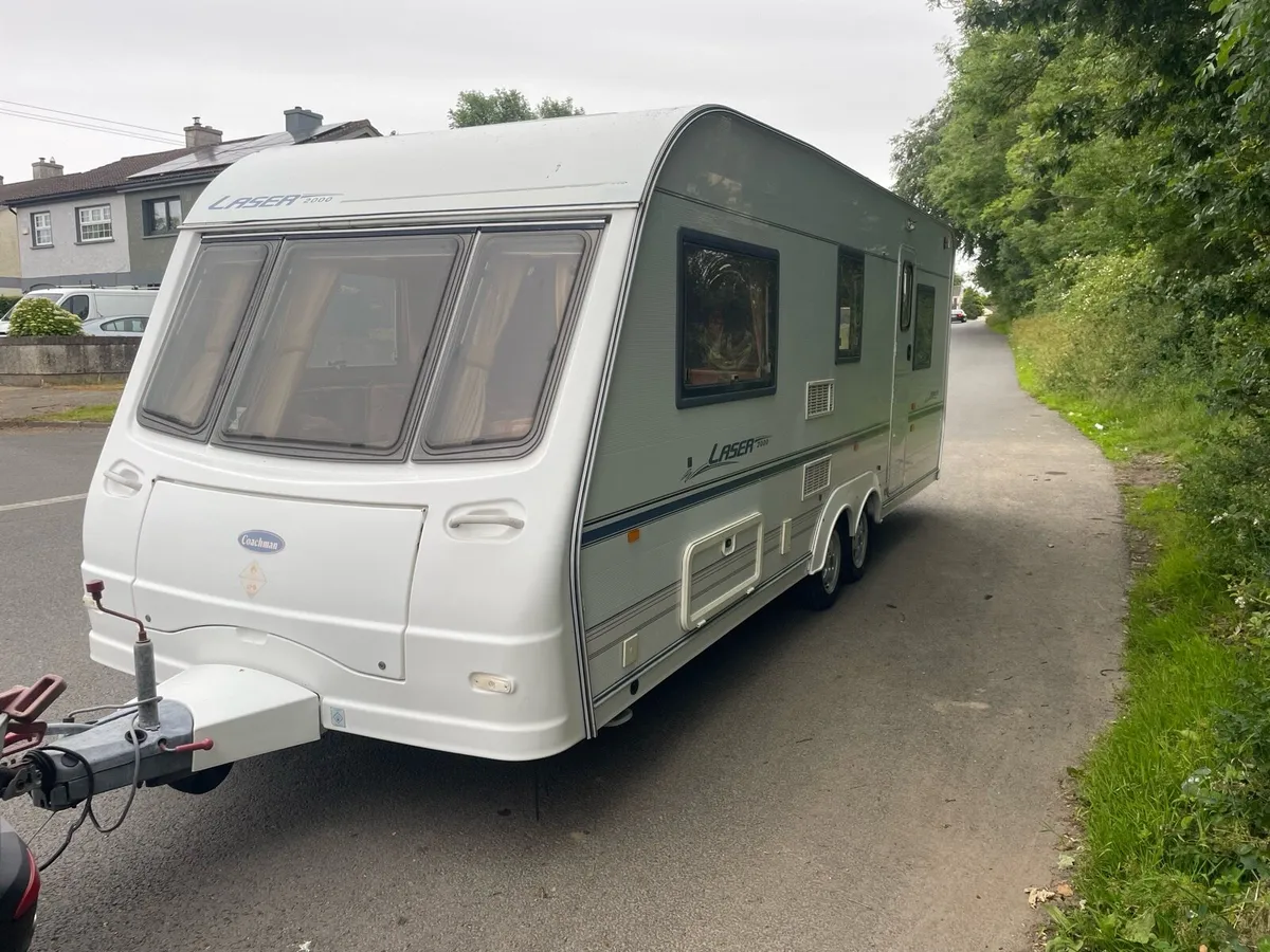 5 berth caravan - Image 2