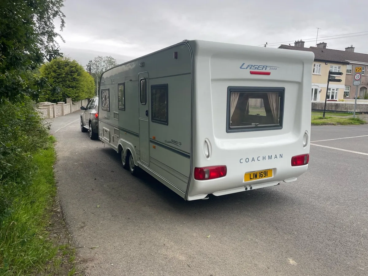 5 berth caravan - Image 3